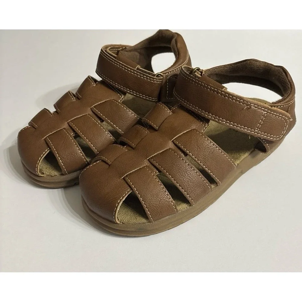 Children's Place Brown Sandals (sz. 1 boys) 2000s style